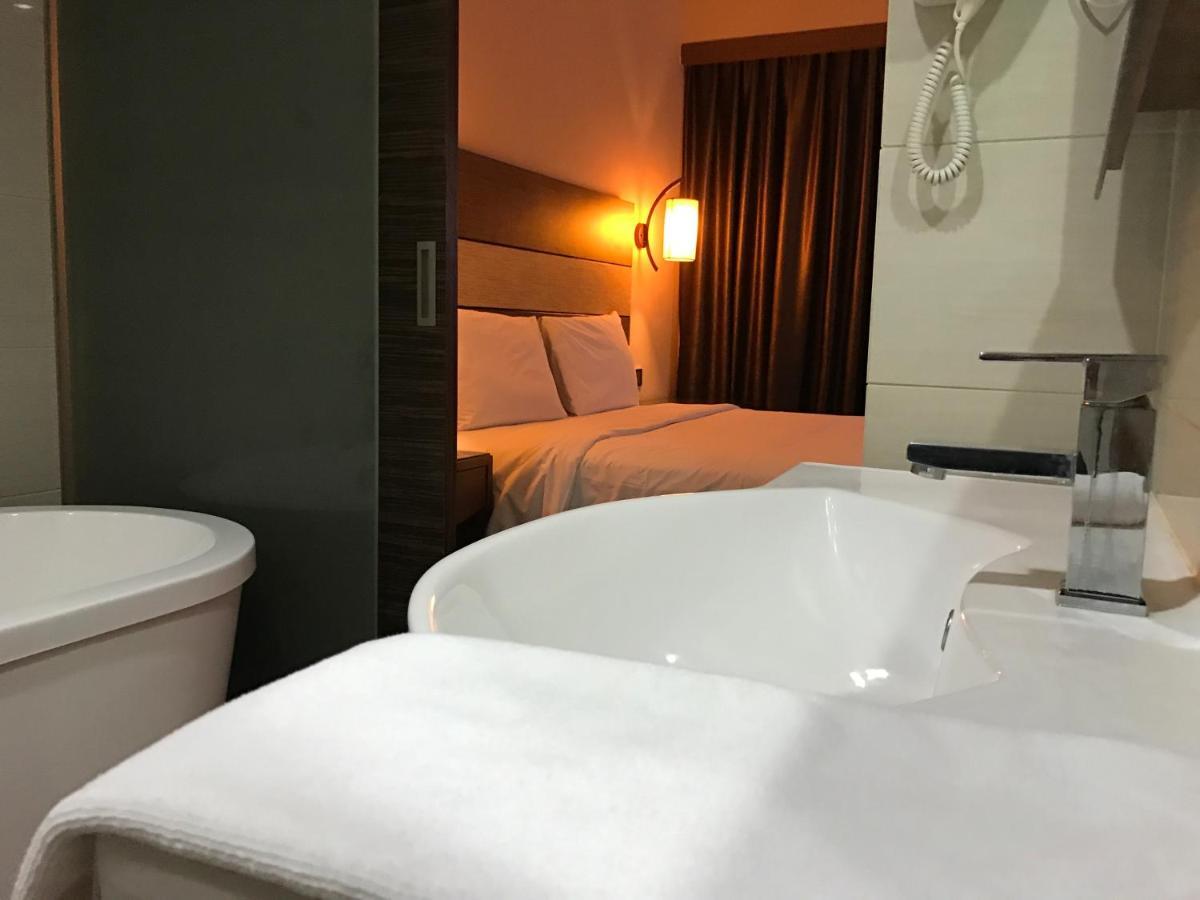 Sento Hotel Keningau Extérieur photo